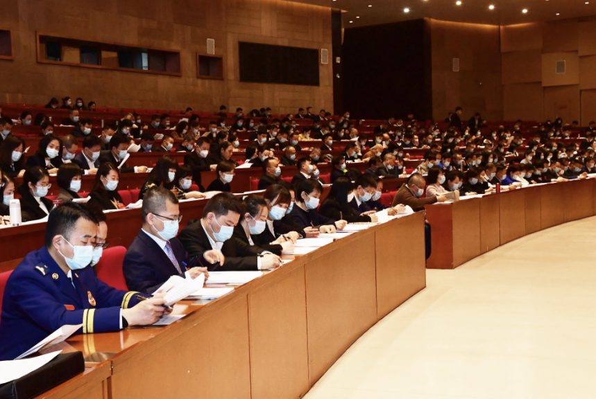 西安市雁塔區(qū)第十八屆人代會第二次會議召開，億誠董事長李妮與會建言